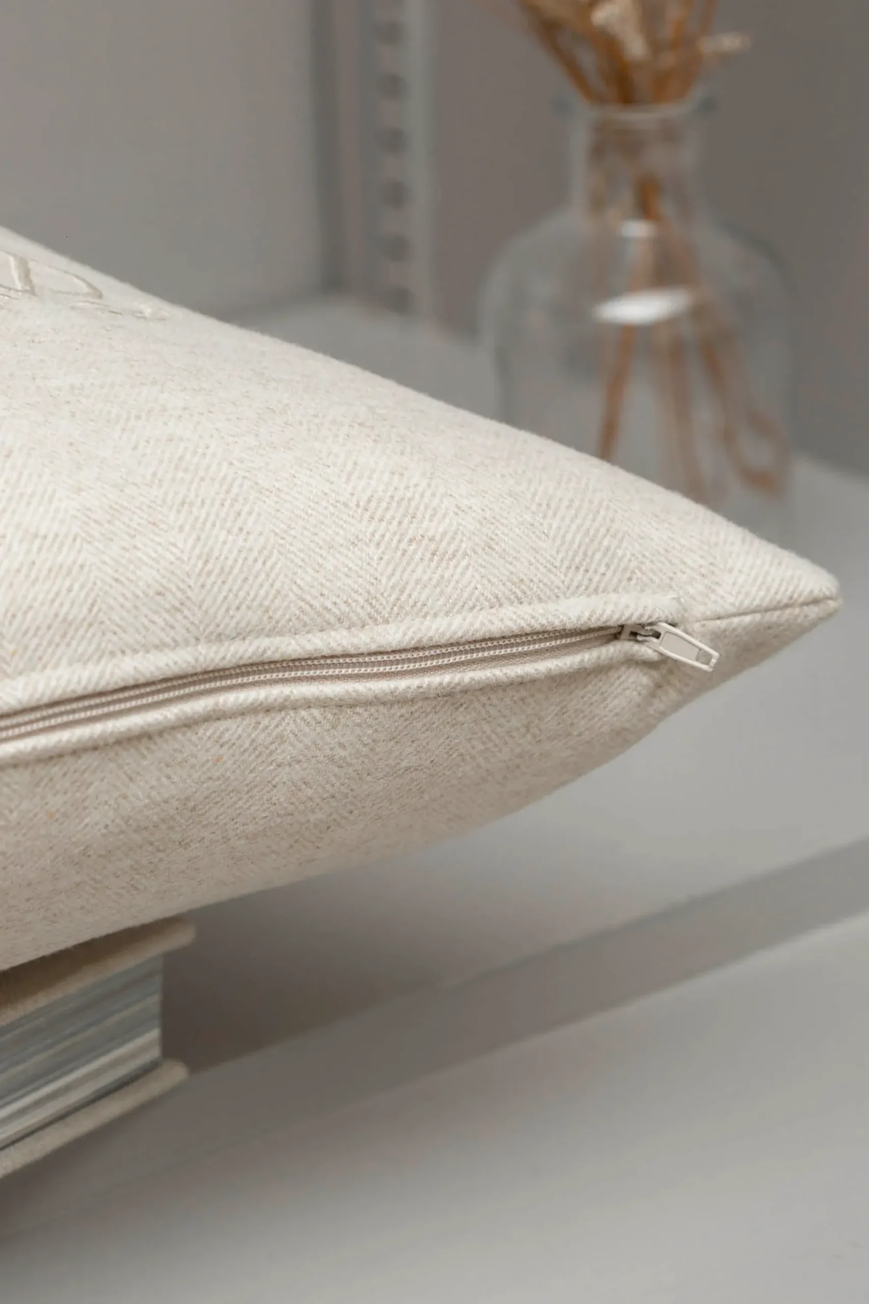 Pini Parma Beige Herringbone Wool Cushion - Made In Italy Fashion
