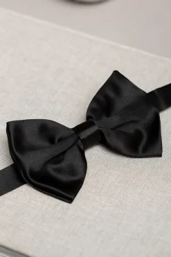 Pini Parma Pre-Tied Black Silk Bow Tie - Made In Italy Online